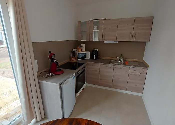 Hugo-steinfeld-strasse 1 Gebaeude Rechts *